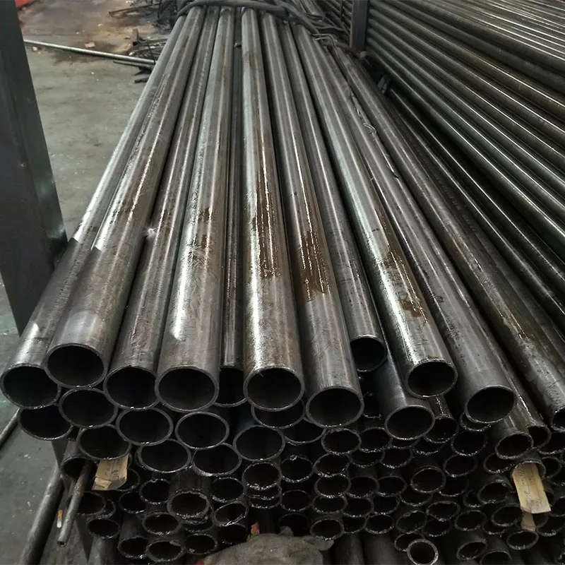 Tube en alliage extrudé de 3 m de longueur